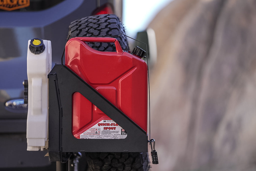 RIG'd JerryRig™ Fuel/Water Mount