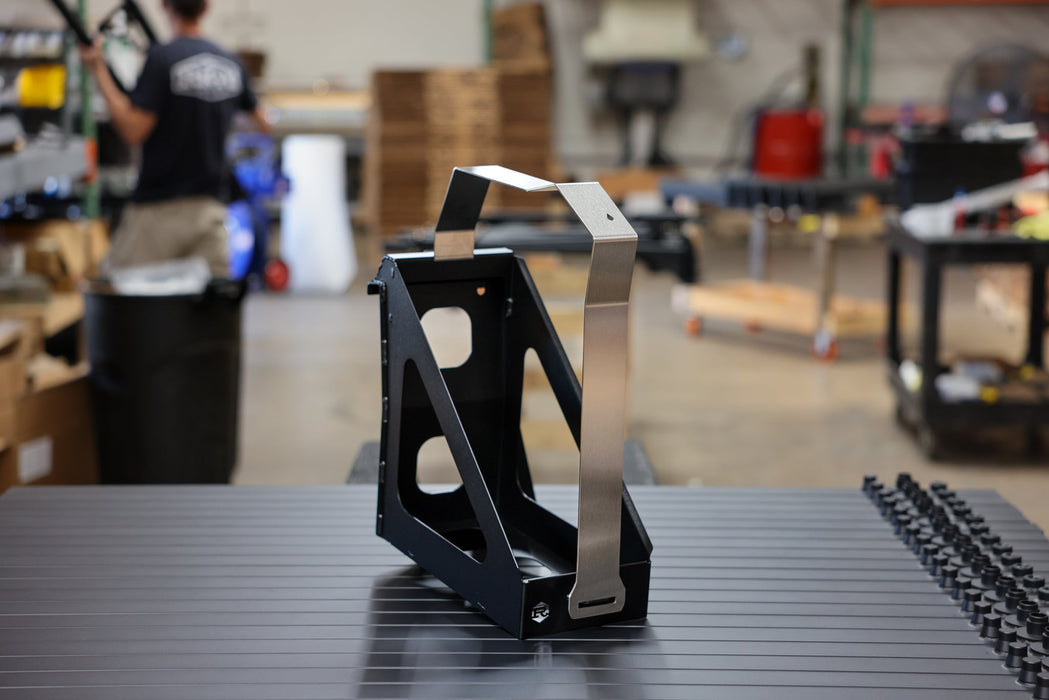 RIG'd JerryRig™ Fuel/Water Mount