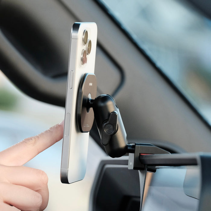 Offroam MagSafe Compatible Phone Mount for Land Cruiser 250 (2024-Current)