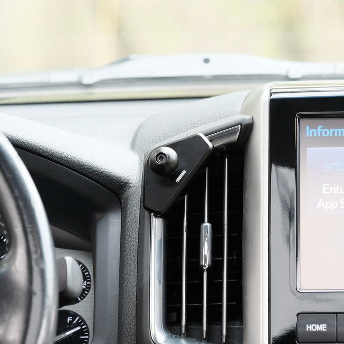 Offroam Mounting Base for Land Cruiser 200 (2016-2021)