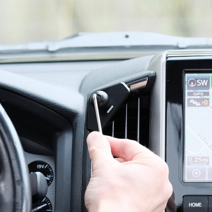 Offroam Mounting Base for Land Cruiser 200 (2016-2021)