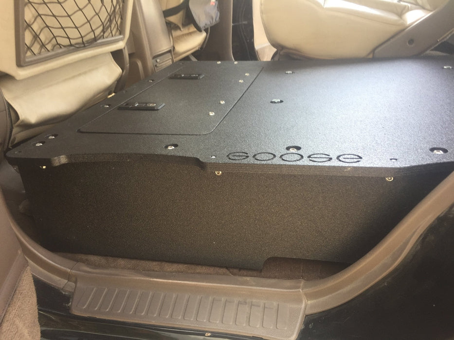 Goose Gear Second Row Seat Delete Plate System For Land Cruiser 80 (1991-1997)